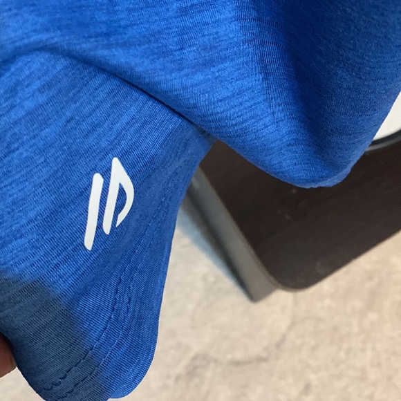 Eddie Bauer- Motion Dri-Fit Tees.  XL - Picture 6 of 7